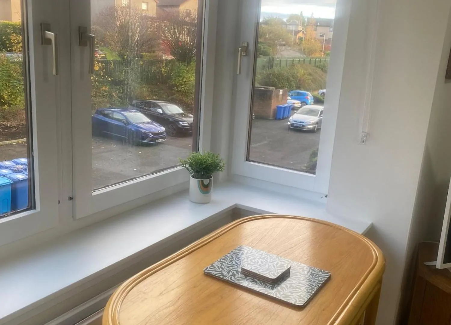 Pure East Coast Trainline By Tba Apartment Rosyth